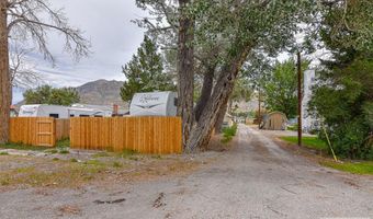 340 N Water St, Arco, ID 83213