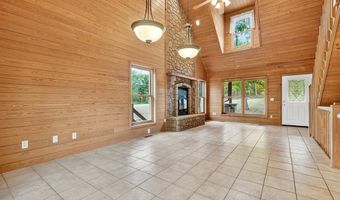 577 Schluersburg Rd, Augusta, MO 63332