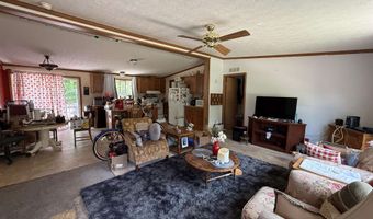 240 N Juneau St, Adams, WI 53910