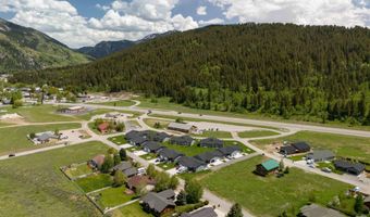 265 RIVER Cir 2, Alpine, WY 83128
