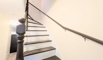 227 2nd Ave, Albany, NY 12209