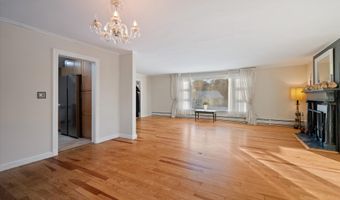 201 Clyde Rd, Bangor, ME 04401