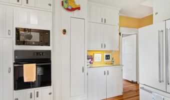 417 S MAIN St, Berlin, MD 21811