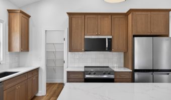 9041 Stonewall Rd, Appomattox, VA 24522