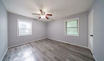 230 Kenneth St, Batesville, AR 72501
