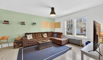 92 Pinewood Ave, Bethlehem, NH 03574