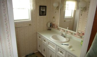 641 M-68 Hwy, Afton, MI 49705