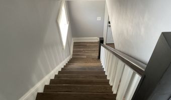 37 Westminster St, Hamden, CT 06518