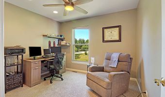 10 Hithergreen Ct, Algonquin, IL 60102