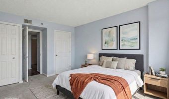 1301 N COURTHOUSE Rd 1610, Arlington, VA 22201