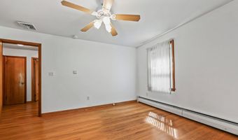 37 Anella Dr, Bethany, CT 06524