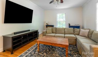 47 Timberwood Dr, Asheville, NC 28806