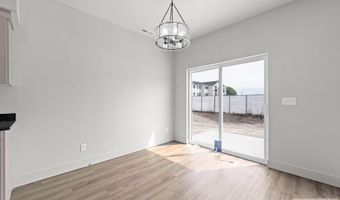2764 Derrald Loop, Ammon, ID 83406