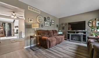 118 QUAIL HOLLOW Dr, Dover, DE 19904