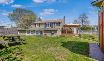 1 Pinehurst Rd, East Providence, RI 02915