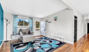 3117 DOUGLAS St, Cheyenne, WY 82009