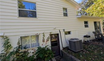 1494 Hilton Dr, Akron, OH 44313