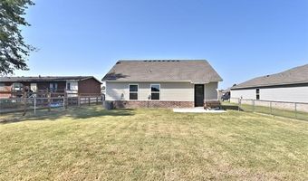 708 Redbud Ave, Beggs, OK 74421