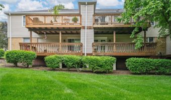 1712 Canary Cv, Brentwood, MO 63144