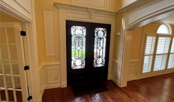 330 Knollcrest Ct, Alpharetta, GA 30022