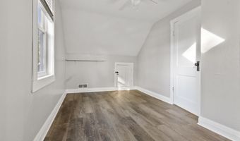 215 N 1st St, Aberdeen, SD 57401