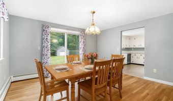 5 Austin Rd, Amherst, NH 03031