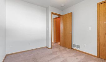 10779 57th St NE, Albertville, MN 55301