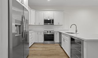 124 Court Unit # 302 St, Bay St. Louis, MS 39520