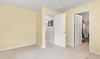 82 Pine Meadows Cir, Bennington, NH 03442