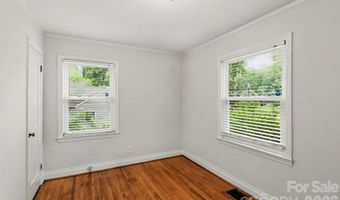 1819 Arnold Dr, Charlotte, NC 28205