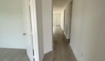 8073 Chesapeake Trl, Bauxite, AR 72011