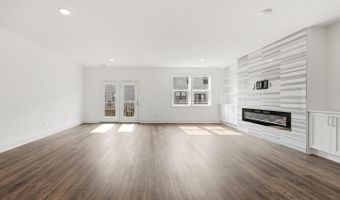 44824 TIVERTON Sq, Ashburn, VA 20147