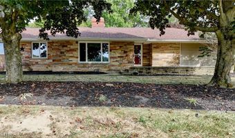 2982 Homeworth Rd, Alliance, OH 44601