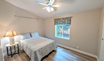 1188 NE 27th St 35, Bend, OR 97701