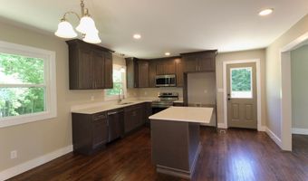 762 Austin Bottom Rd, Baxter, TN 38544