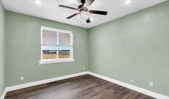 2076 LACY Dr, Cheyenne, WY 82009