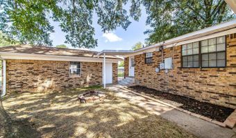 106 N Orion St, Beebe, AR 72012