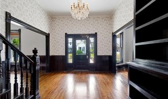 108 King St, Adairsville, GA 30103