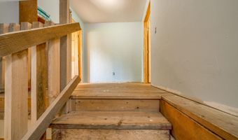 23 Fernwood Ln, Belfast, ME 04915