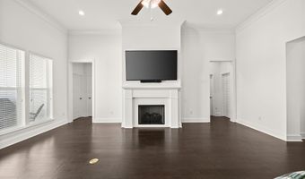 10233 Oak Colony Blvd, Baton Rouge, LA 70817