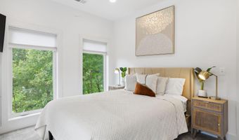 3249 ARUNDEL ON THE BAY Rd, Annapolis, MD 21403