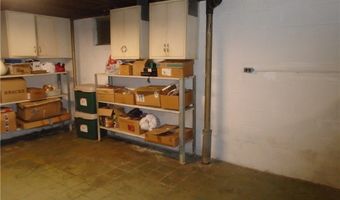 416 Duss Ave, Ambridge, PA 15003