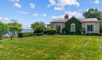 5 Decatur Ave, Jamestown, RI 02835