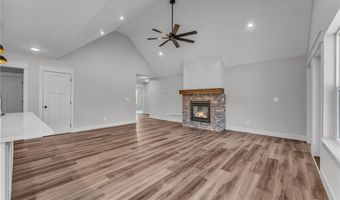 1116 Bluestem Cir, Baldwin City, KS 66006