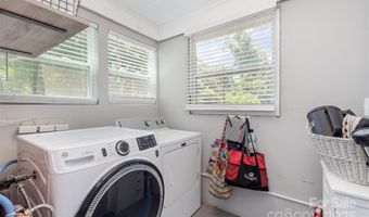 709 Fugate Ave, Charlotte, NC 28205