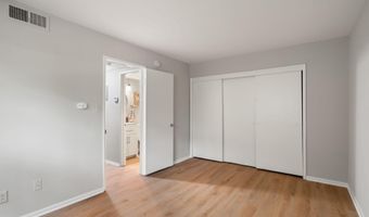 4367 AMERICANA Drive Unit F 104 F 104, Annandale, VA 22003