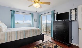 6 Kingfish St, Alligator Point, FL 32346