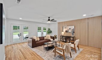 4209 Windwood Cir, Charlotte, NC 28226