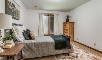 2216 Heidi Ct, Bartlesville, OK 74006