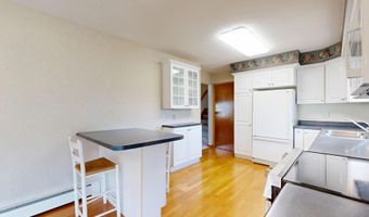 8 Fahi Pond Rd, Anson, ME 04958
